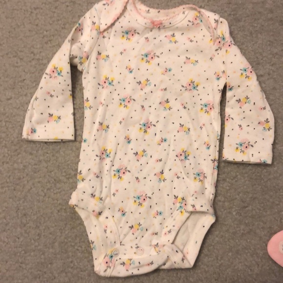 Carter’s 3m bundle - Picture 2 of 5